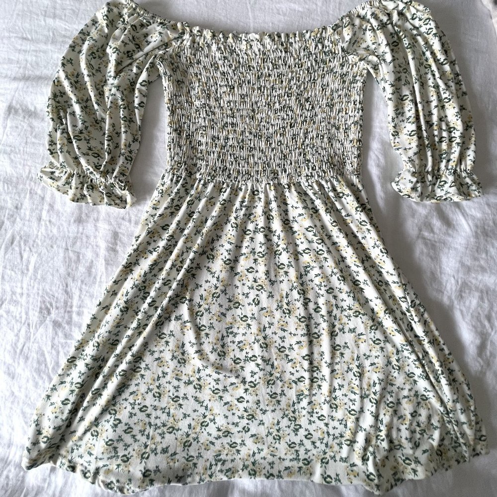NWOT WAYF Cottage Core White Floral Dress sz S